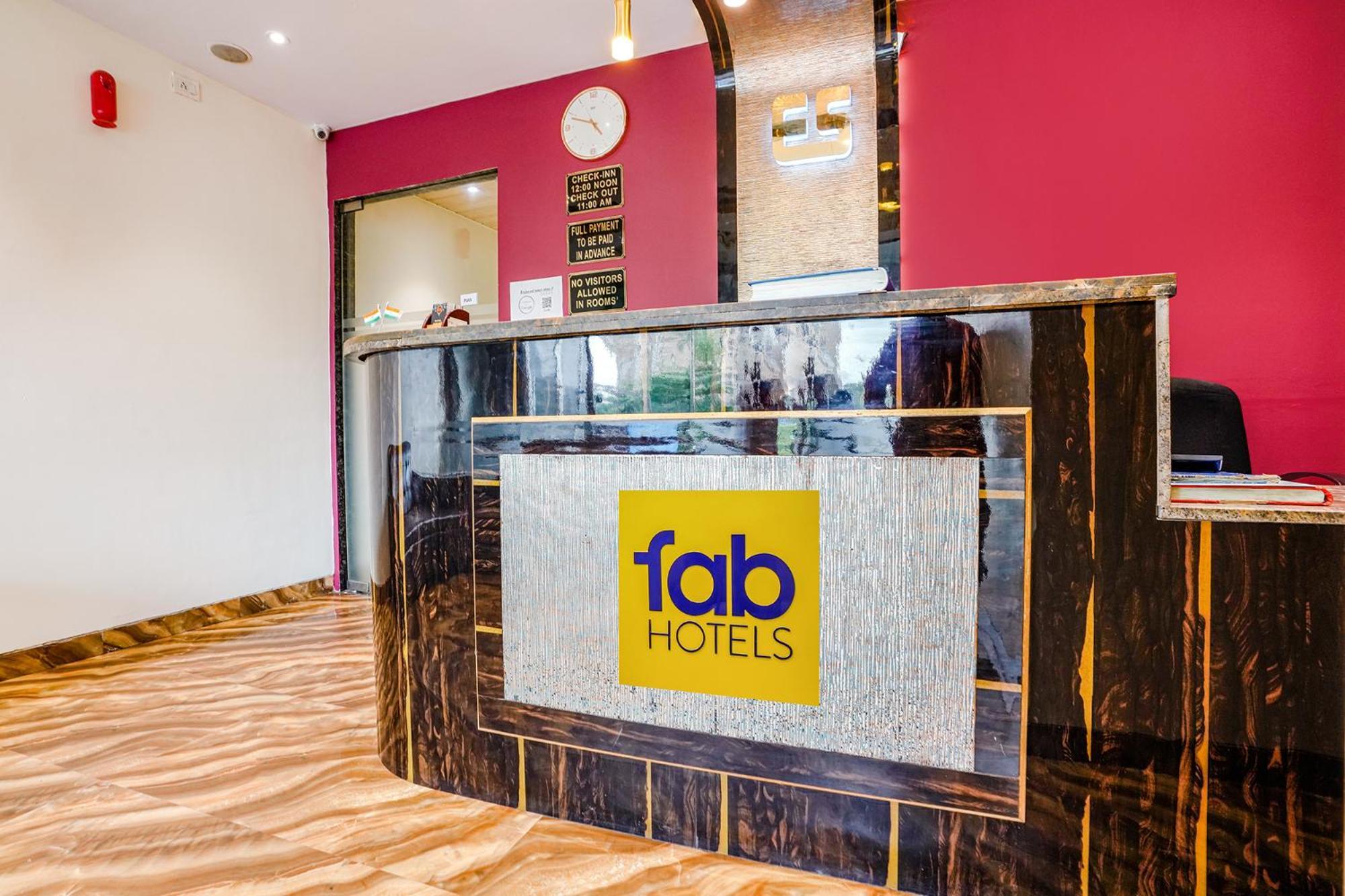 Fabexpress Embassy Suites - Nr Bkc Мумбай Екстериор снимка