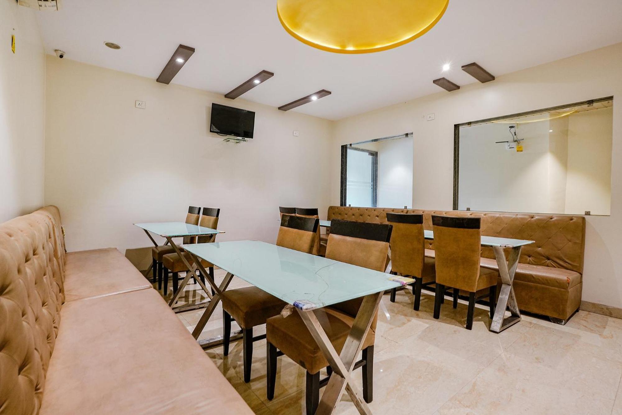 Fabexpress Embassy Suites - Nr Bkc Мумбай Екстериор снимка